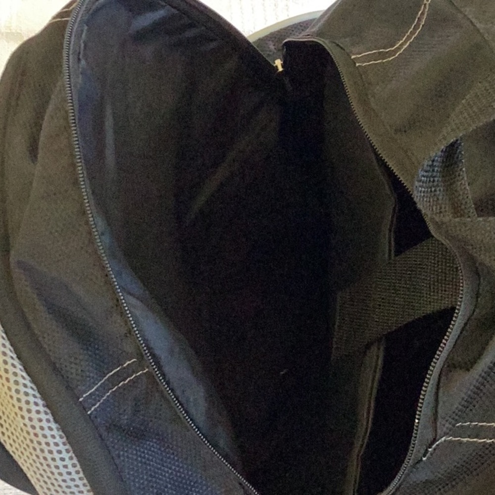Commercial backpack - Picture 5 of 11